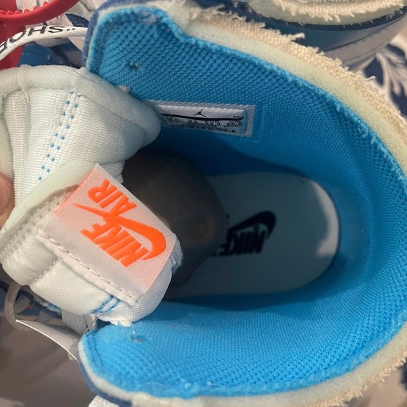 Off White UNC 1’s size 10.5. PREOWNED. IN EXCELLENT CONDITION! - Picture 6 of 12